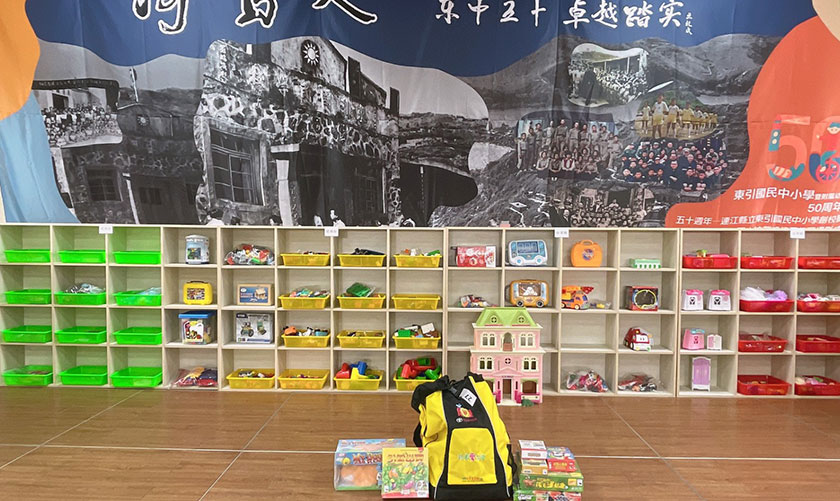 傳愛背包志工們，清潔整理完畢