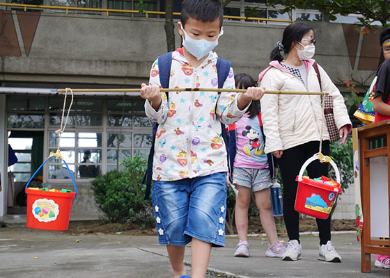 一邊遊玩一邊體驗環保樂趣