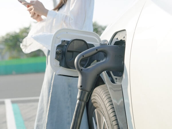 佈局全台充電網絡